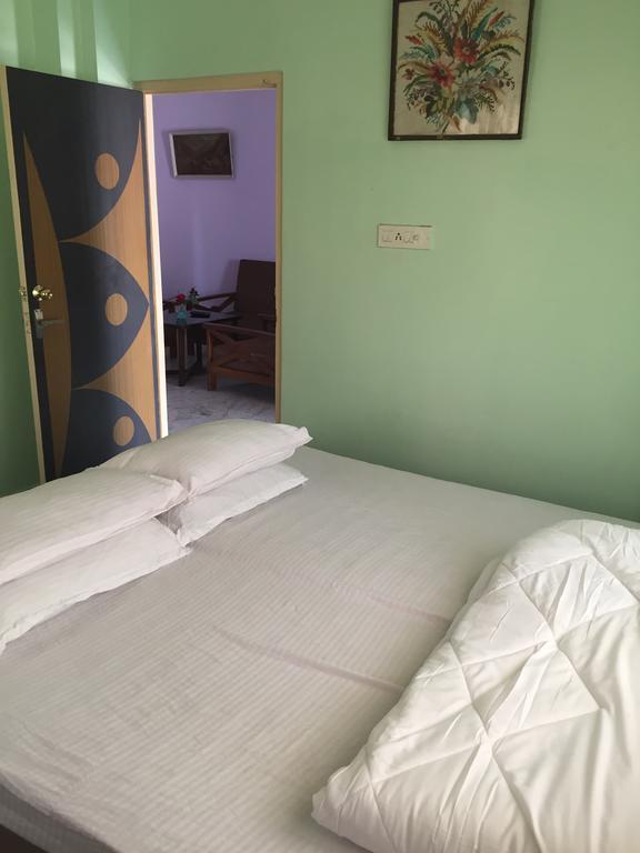 Nalanda Tulip Apartment Calcutta Exterior foto
